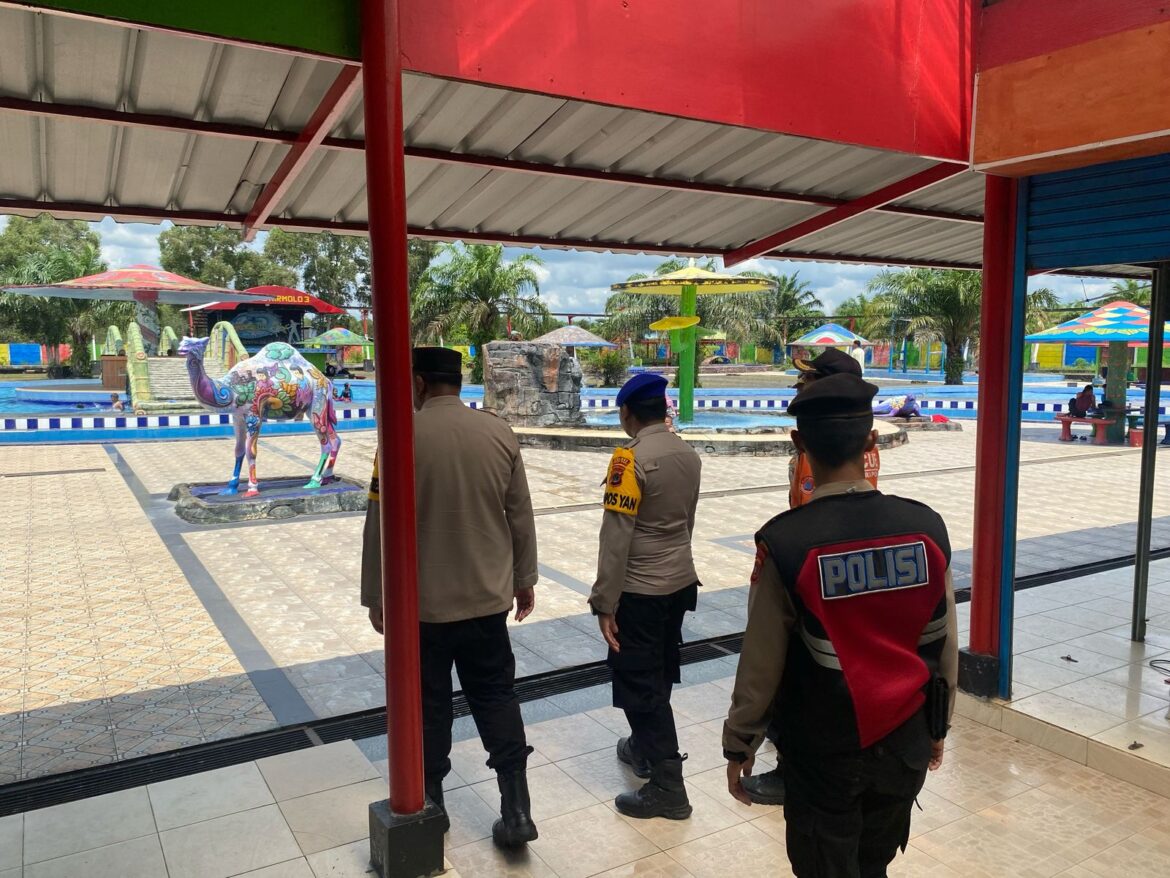 Kapolres menyampaikan imbauan kepada para pengunjung, khususnya pengendara kendaraan roda empat
