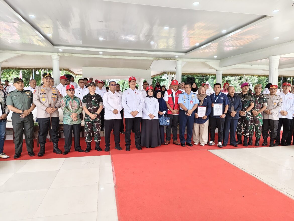Pelindo Regional 1 Menerima Penghargaan dari PMI Sumatera Utara Tahun 2025